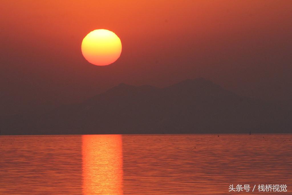 真漂亮！佳能60D騰龍150 600拍的最美不過(guò)夕陽(yáng)紅，溫馨又從容